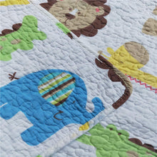 Load image into Gallery viewer, Lion Elephant Animals Baby Toddler Quilt Coverlet